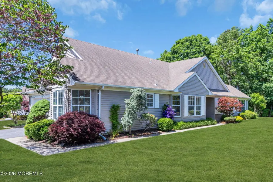 23 Oakmont Road, Lakewood, NJ 08701 - #2