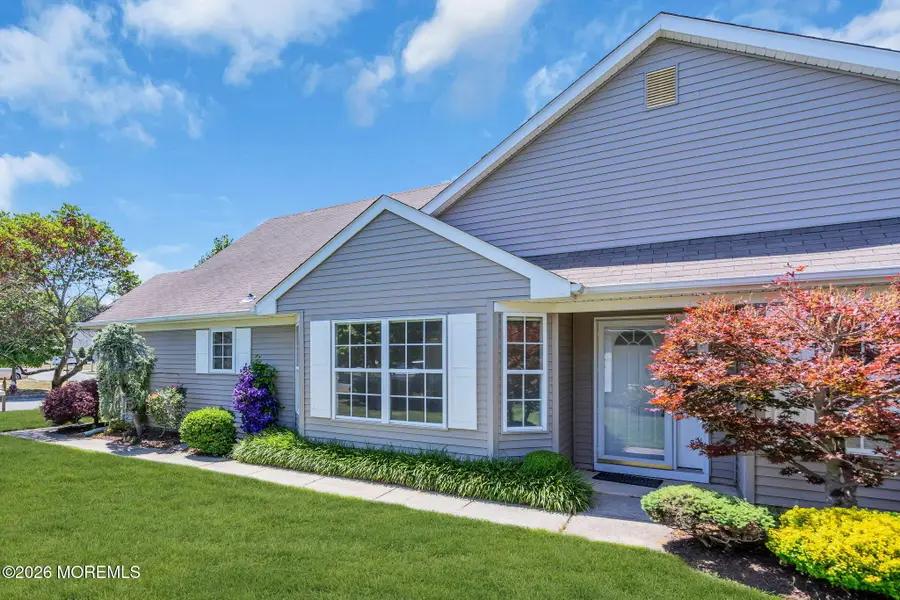 23 Oakmont Road, Lakewood, NJ 08701 - #3