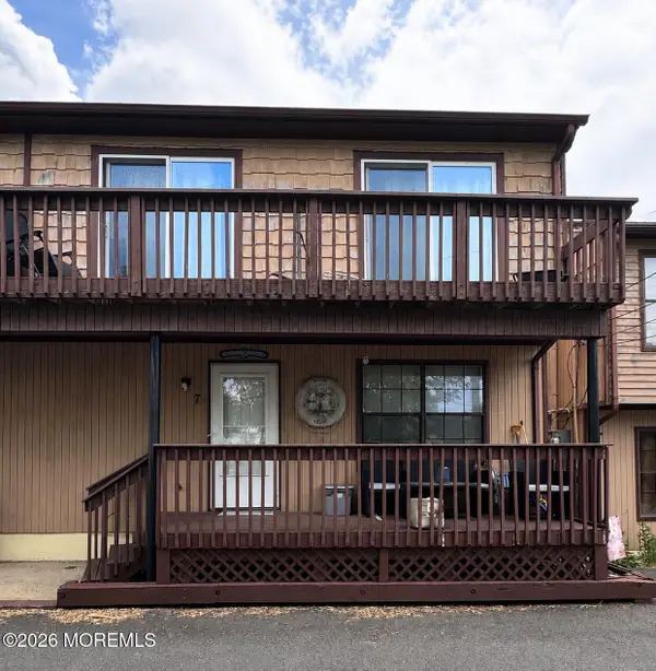68 5th Street #7, Highlands, NJ 07732