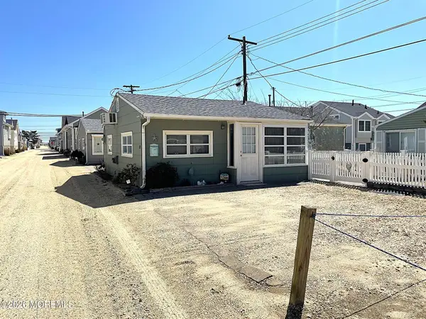 115 Amberjack Way, Lavallette, NJ 08735