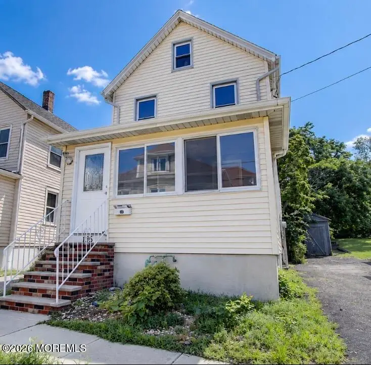 195 Pulaski Avenue, Sayreville, NJ 08872 - #1