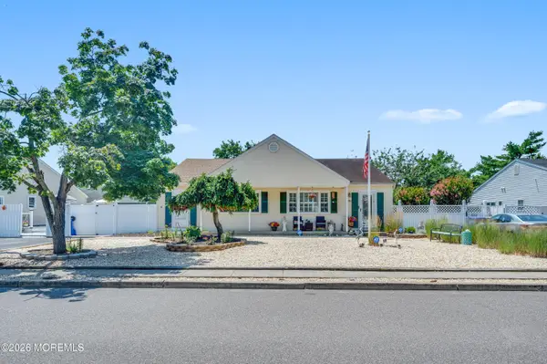 604 Innkeeper Lane, Toms River, NJ 08753
