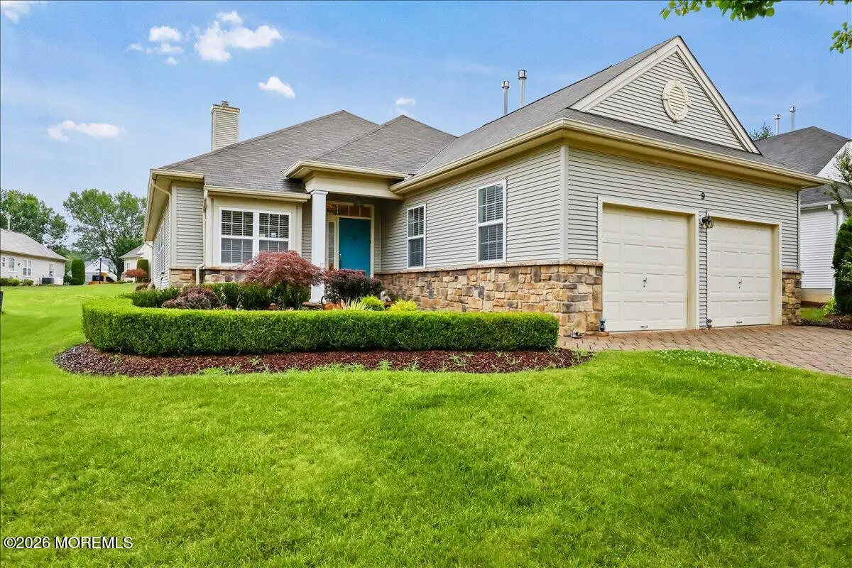 9 Derry Meeting Drive, Manalapan, NJ 07726 - #1