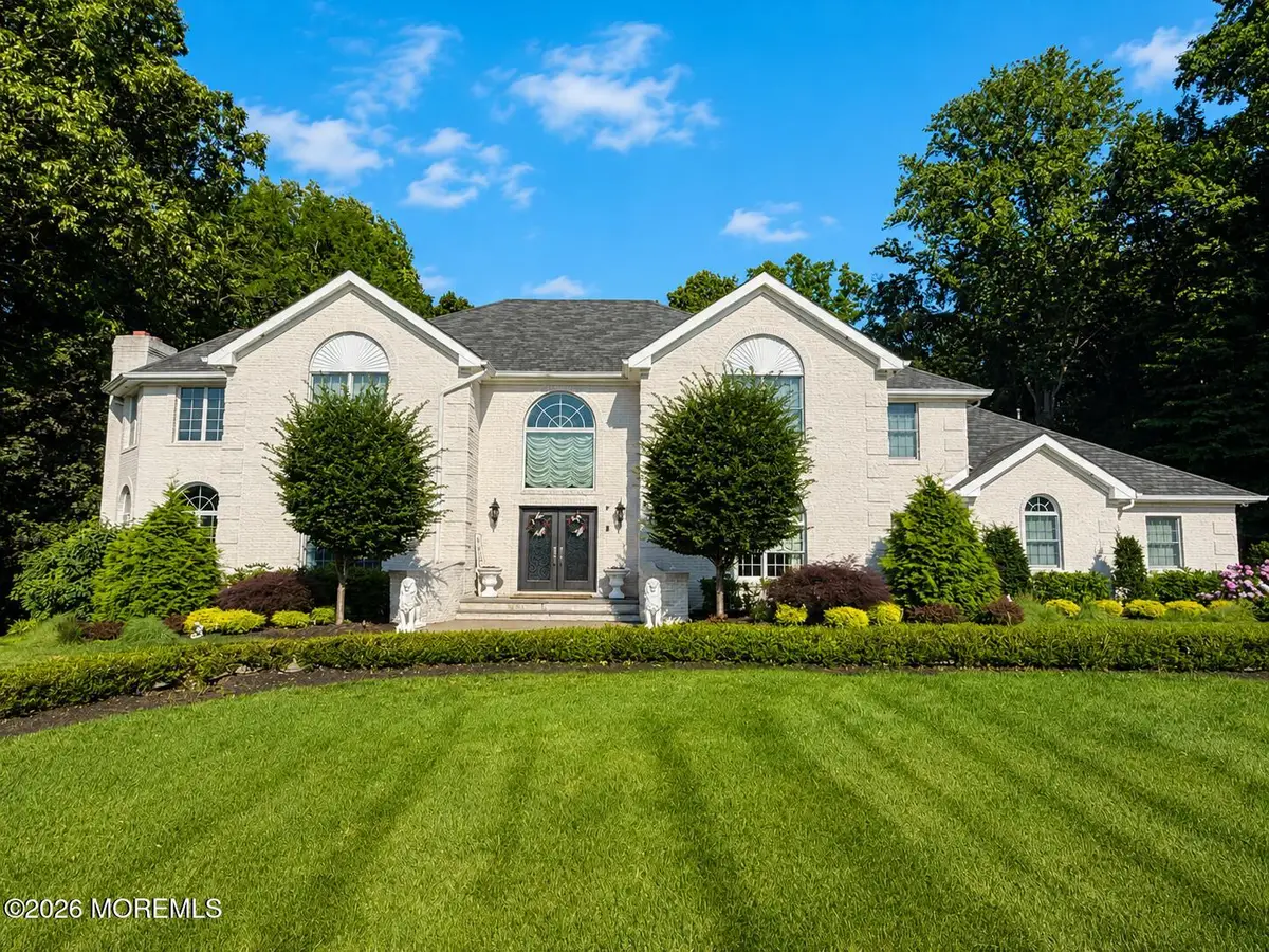 5 Hemlock Lane, Holmdel, NJ 07733 - #1
