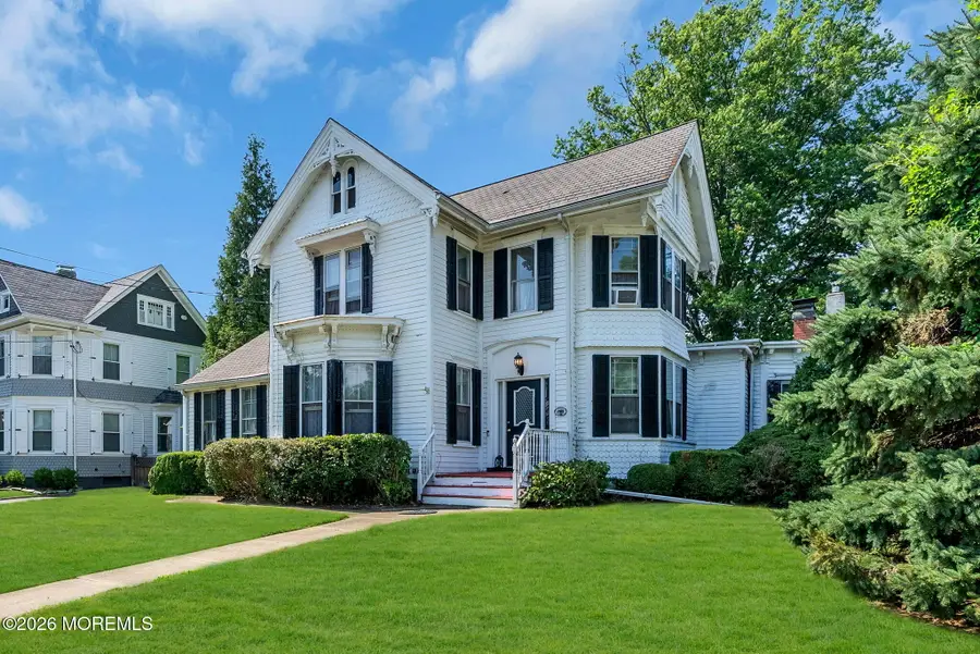 126 Main Street, Allentown, NJ 08501 - #2