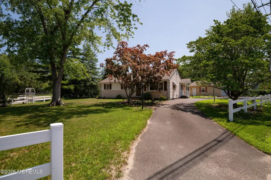 17 Railroad Avenue, Beachwood, NJ 08722 - #3