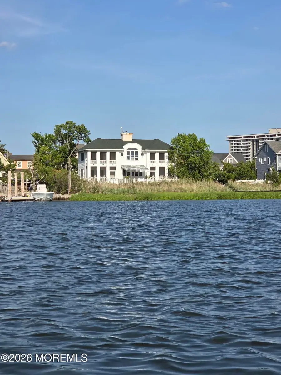43 Columbus Drive, Monmouth Beach, NJ 07750 - #2