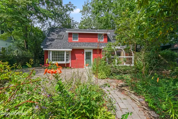 25 Park Avenue, Island Heights, NJ 08732