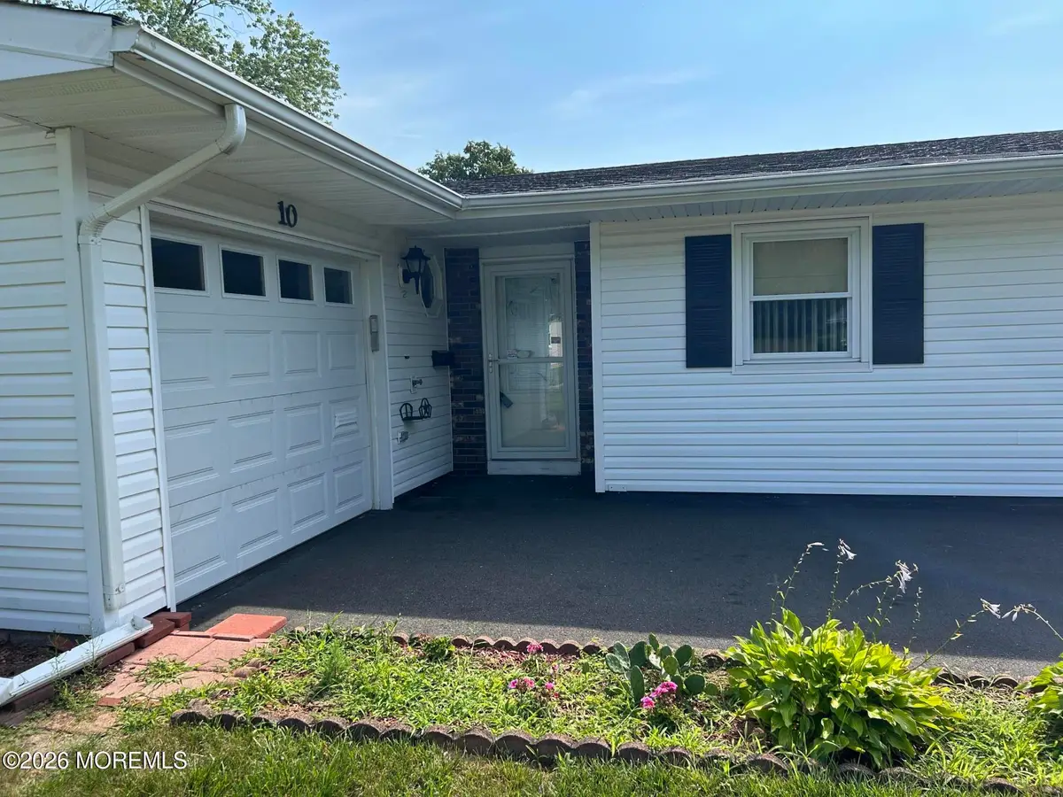 10 Robinson Road, Brick, NJ 08724 - #1