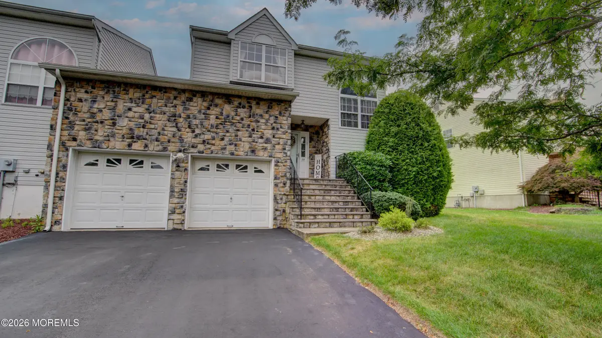 29 Hummingbird Court, Marlboro, NJ 07746 - #1