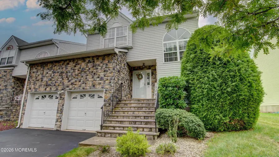 29 Hummingbird Court, Marlboro, NJ 07746 - #2
