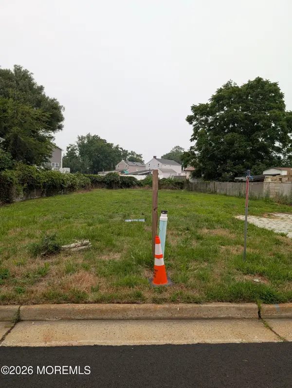 719 7th Street, Union Beach, NJ 07735
