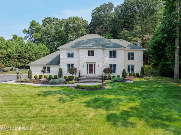 16 Woodhollow Drive, Holmdel, NJ 07733
