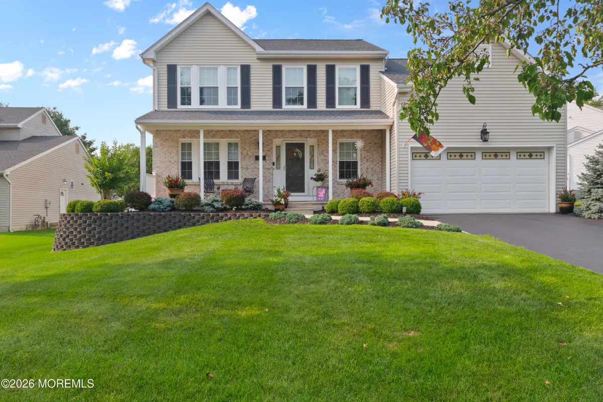1076 White Oak Court, Toms River, NJ 08753 - #1