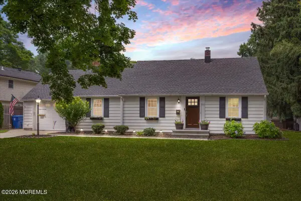 203 Florence Place, Middletown, NJ 07748