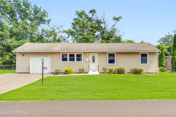 271 Sky Manor Boulevard, Brick, NJ 08723