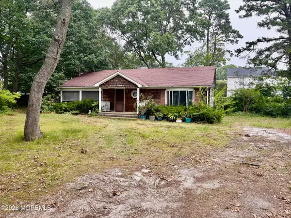 123 Algonquin Trail, Brick, NJ 08724