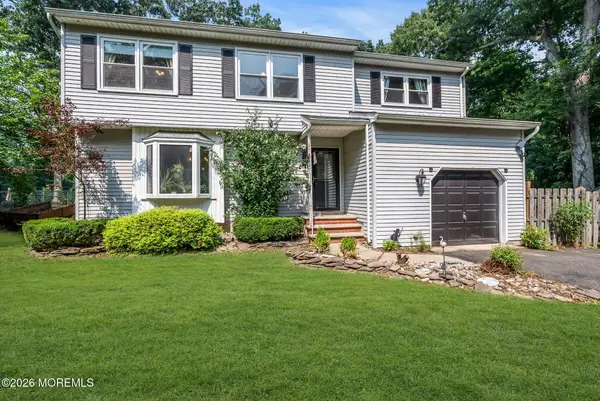 516 Declaration Lane, Jackson, NJ 08527
