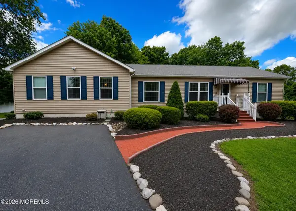 49 Flannigan Drive, Howell, NJ 07731
