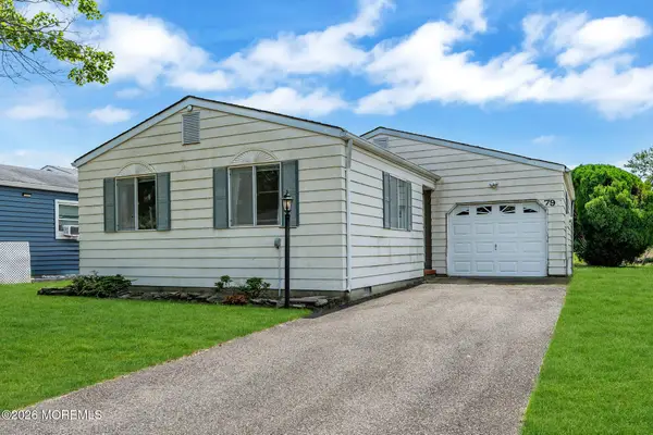 797 Jamaica Boulevard, Toms River, NJ 08757