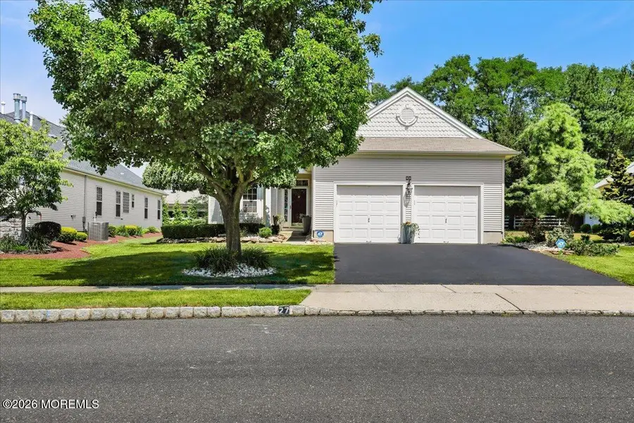 27 Derry Meeting Drive, Manalapan, NJ 07726 - #2