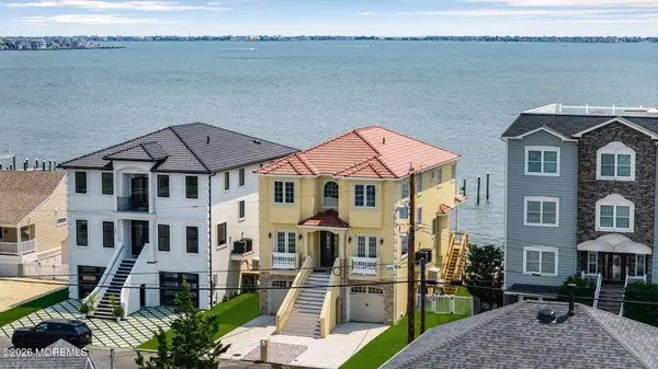 657 Bayview Drive, Toms River, NJ 08753