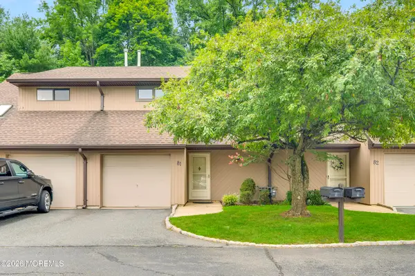 81 Wigwam Lane, Tinton Falls, NJ 07724