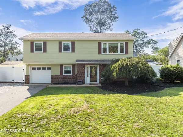 969 Stafford Drive, Toms River, NJ 08753