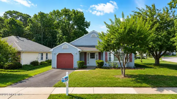 19 Deer Run Lane, Brick, NJ 08724