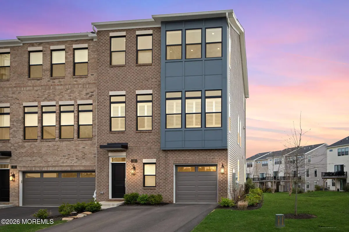 11 Valiant Court, Middletown, NJ 07748 - #1