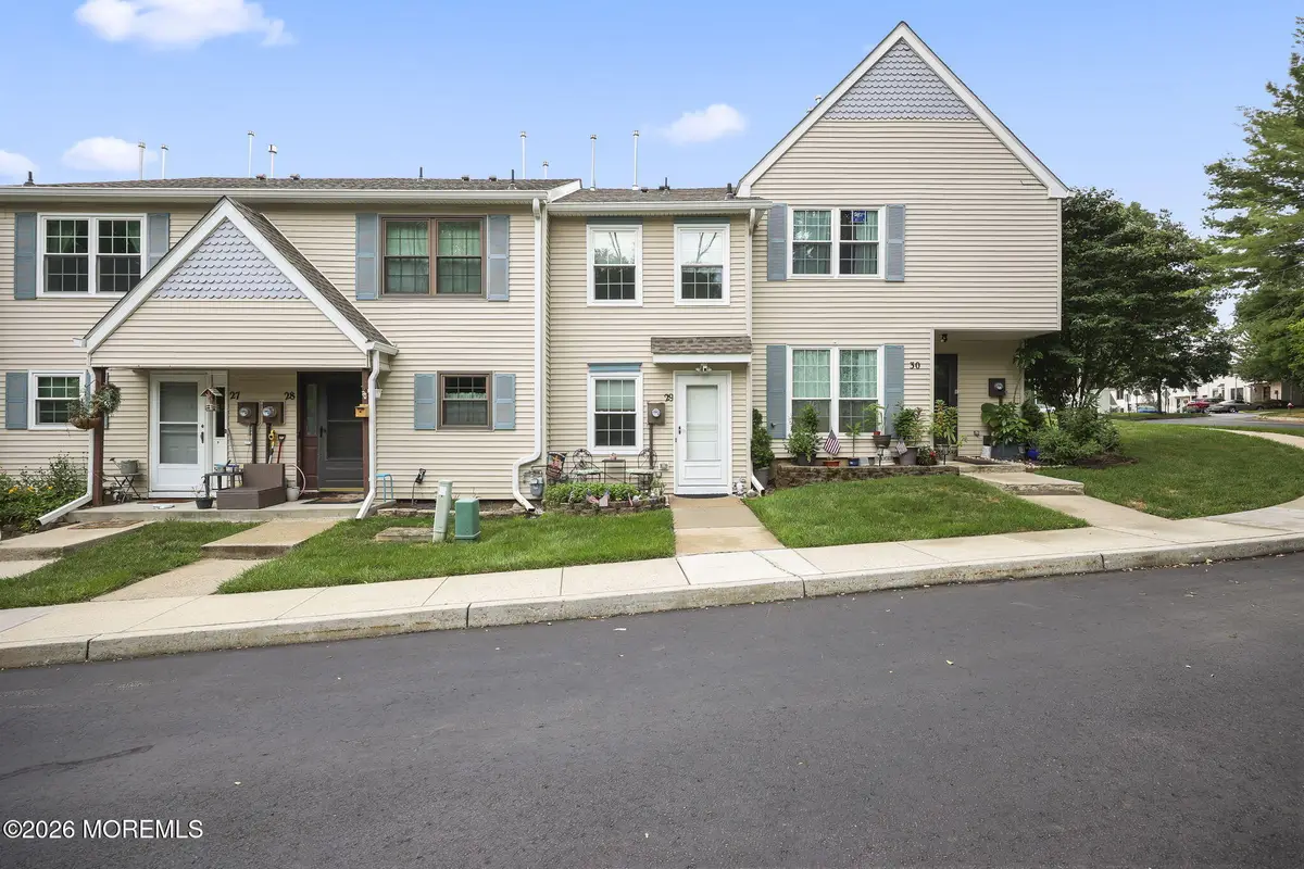 29 English Club Drive, Englishtown, NJ 07726 - #1