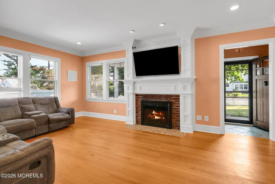 184 Hance Road, Fair Haven, NJ 07704 - #3