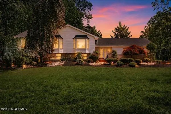 323 Union Hill Road, Manalapan, NJ 07726