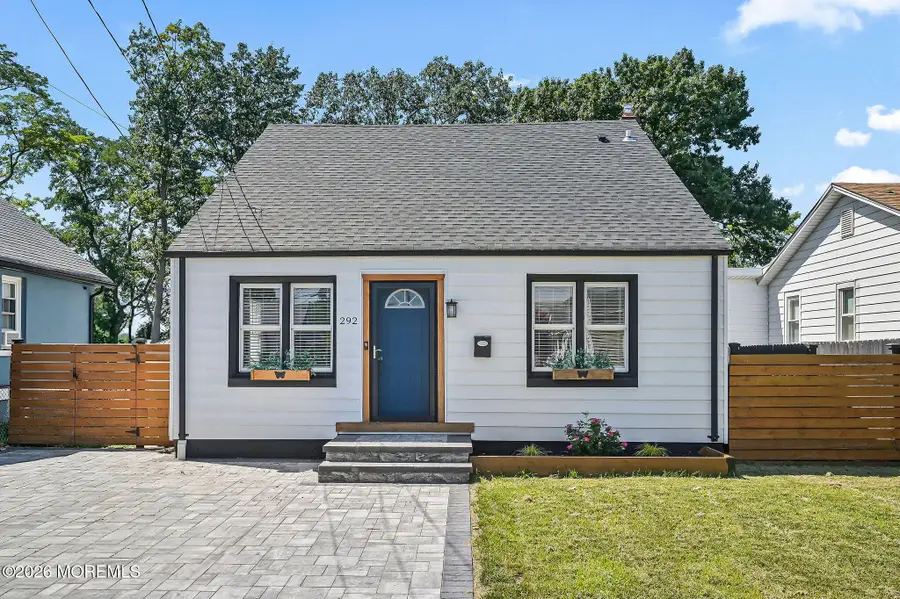292 Washington Street, Keyport, NJ 07735 - #2