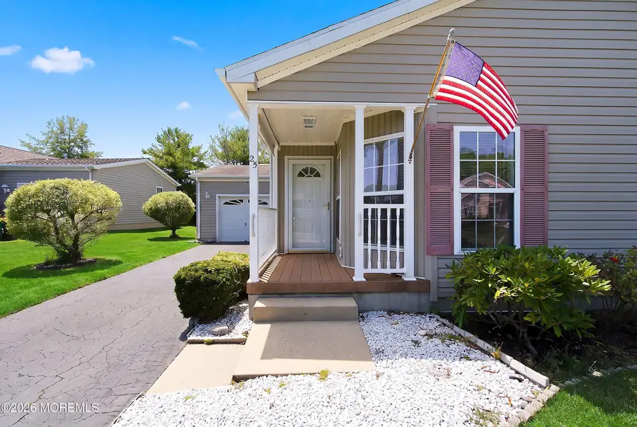 25 Fort Lee Drive, Manahawkin, NJ 08050 - #2