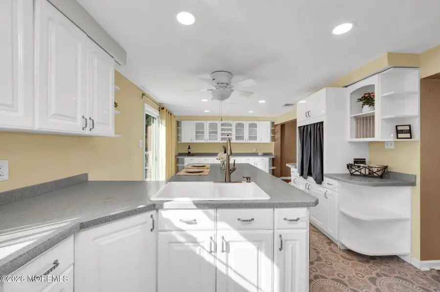 38 Illinois Avenue, Port Monmouth, NJ 07748 - #3