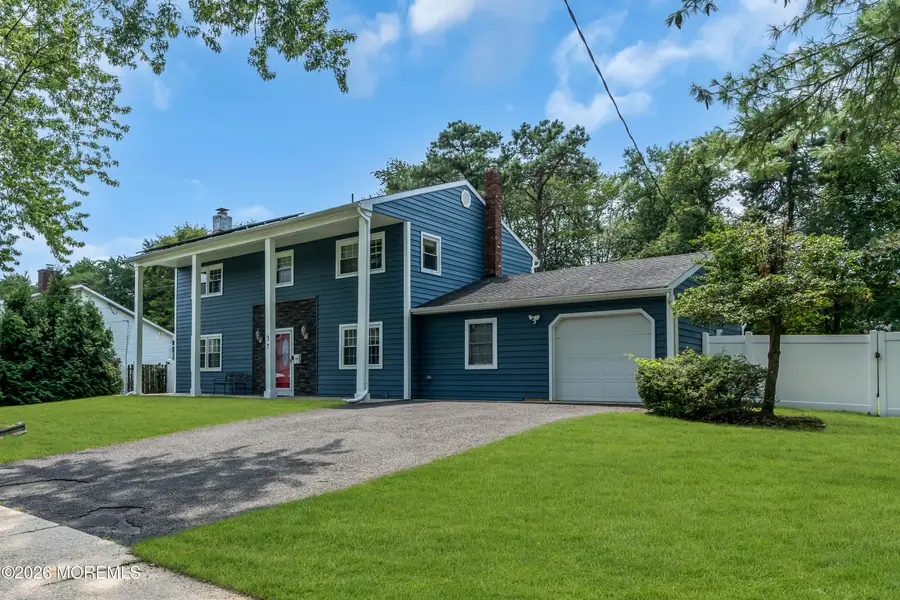 37 Old Bridge Drive, Howell, NJ 07731 - #3