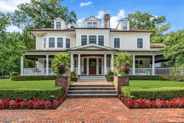 8 Ridge Road, Rumson, NJ 07760