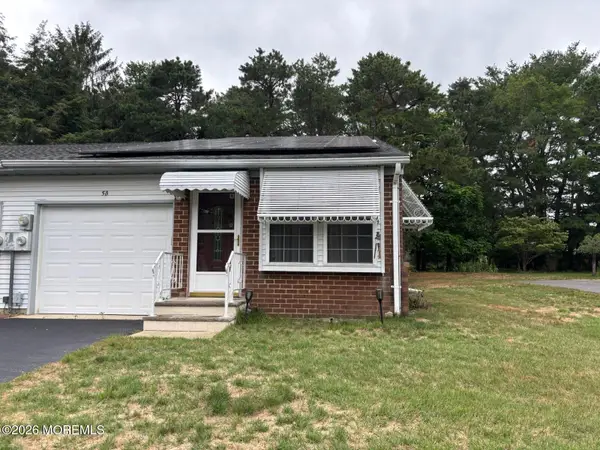 5 Ardmore Street #B, Whiting, NJ 08759
