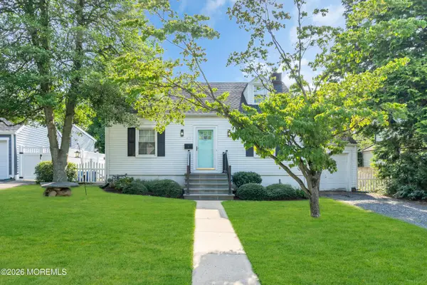 43 Salem Lane, Little Silver, NJ 07739