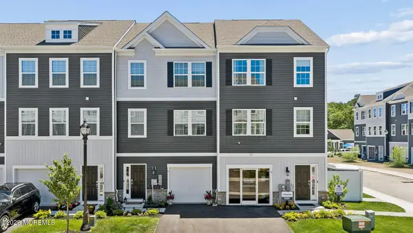 33 Forest Park Drive, Waretown, NJ 08758