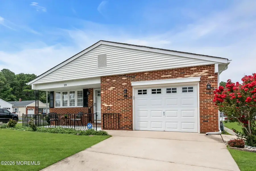 19 Redhook Bay Drive, Toms River, NJ 08757 - #2