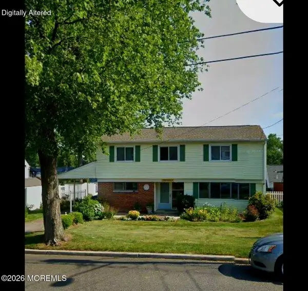 14 Stoneybrook Drive, Old Bridge, NJ 08857