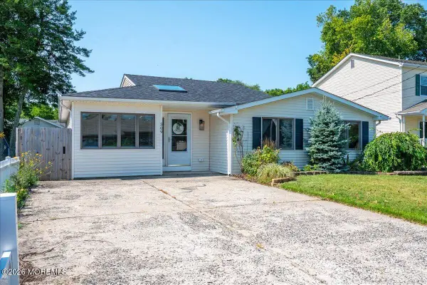 509 Nautilus Boulevard, Forked River, NJ 08731