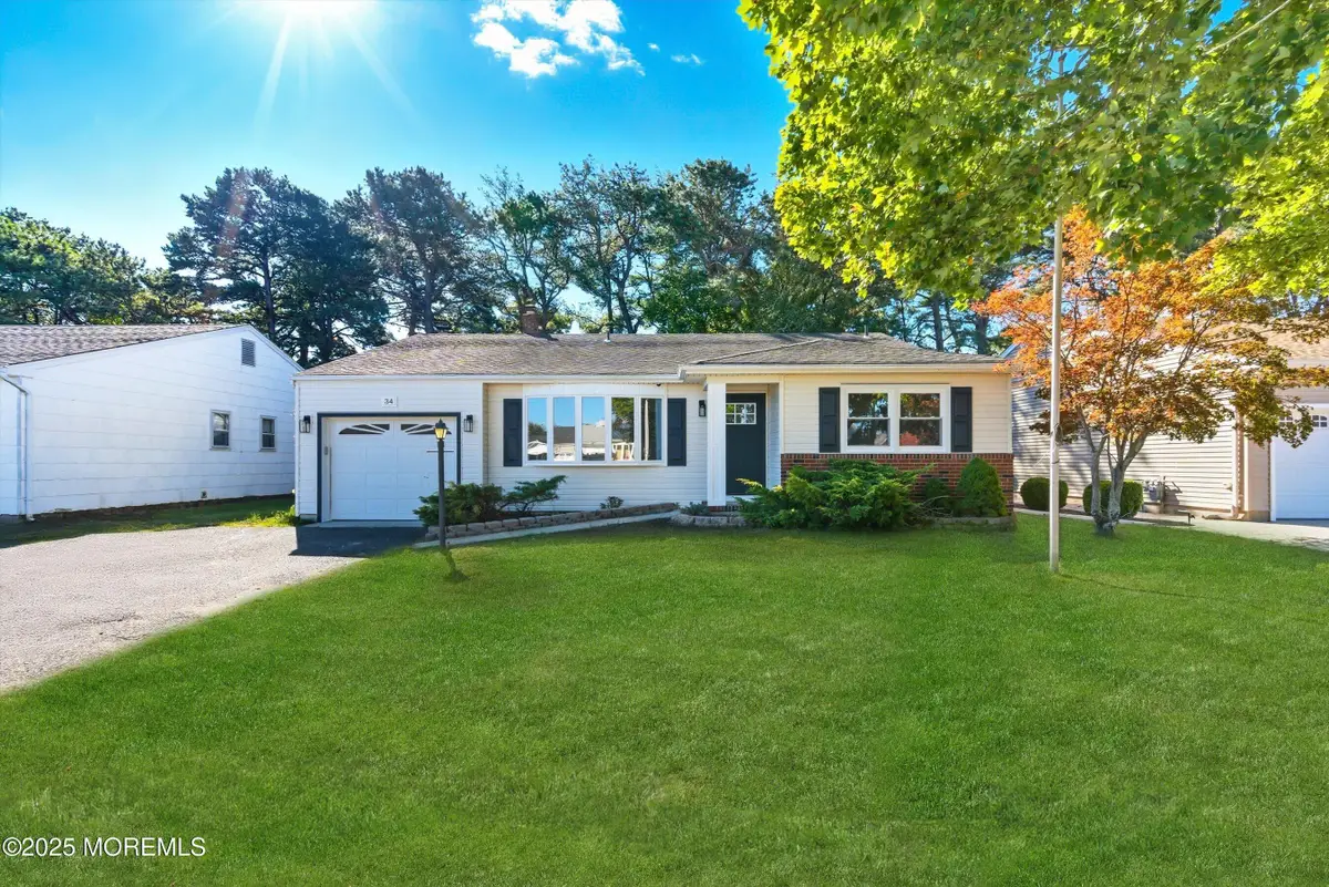 34 Westport Drive, Toms River, NJ 08757 - #1