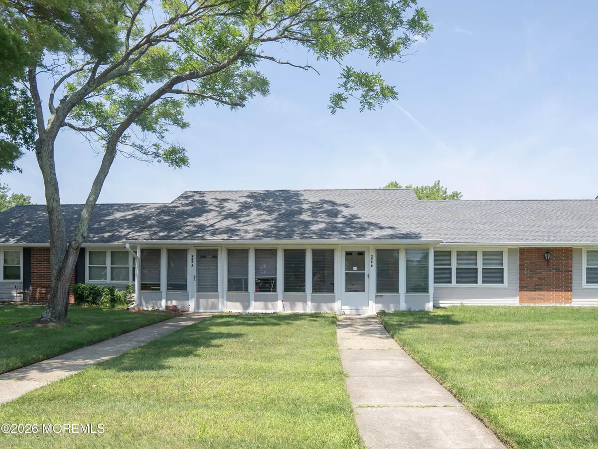 228B Buckingham Court, Lakewood, NJ 08701 - #1