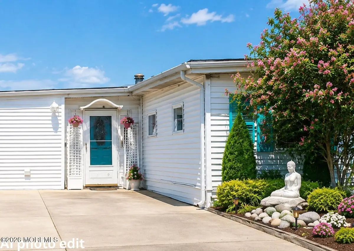 109 Mohawk Drive, Mystic Island, NJ 08087 - #1