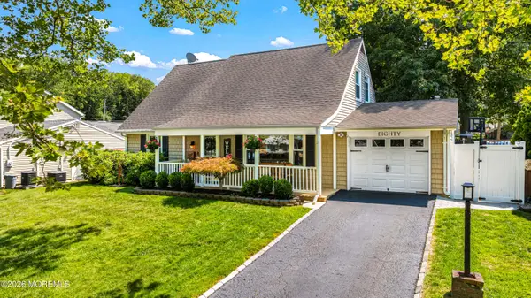 80 Ivy Hill Drive, Matawan, NJ 07747