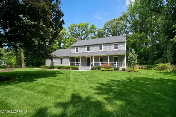 86 Knollwood Drive, Tinton Falls, NJ 07724