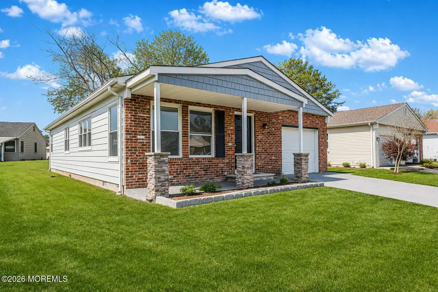 9 Claremont Street, Toms River, NJ 08757 - #3